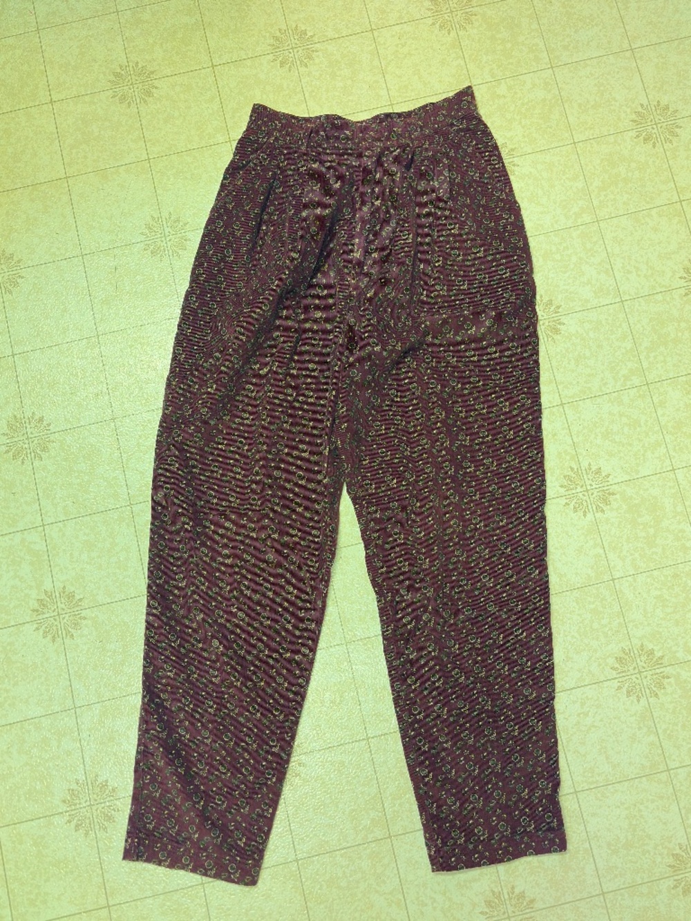 High-Waist Burgundy Pattern Print Vintage Pants - Picture 1 of 4